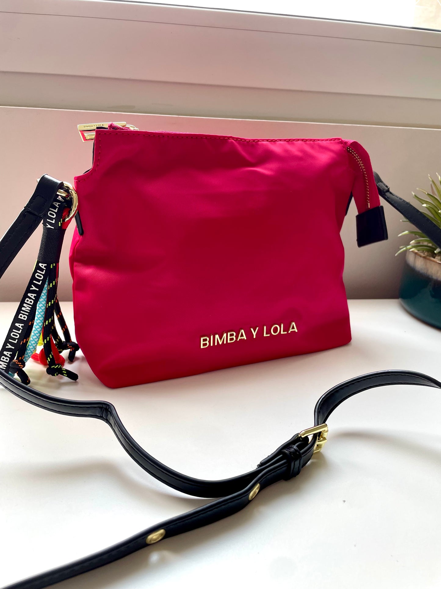 Bandolera roja Byl