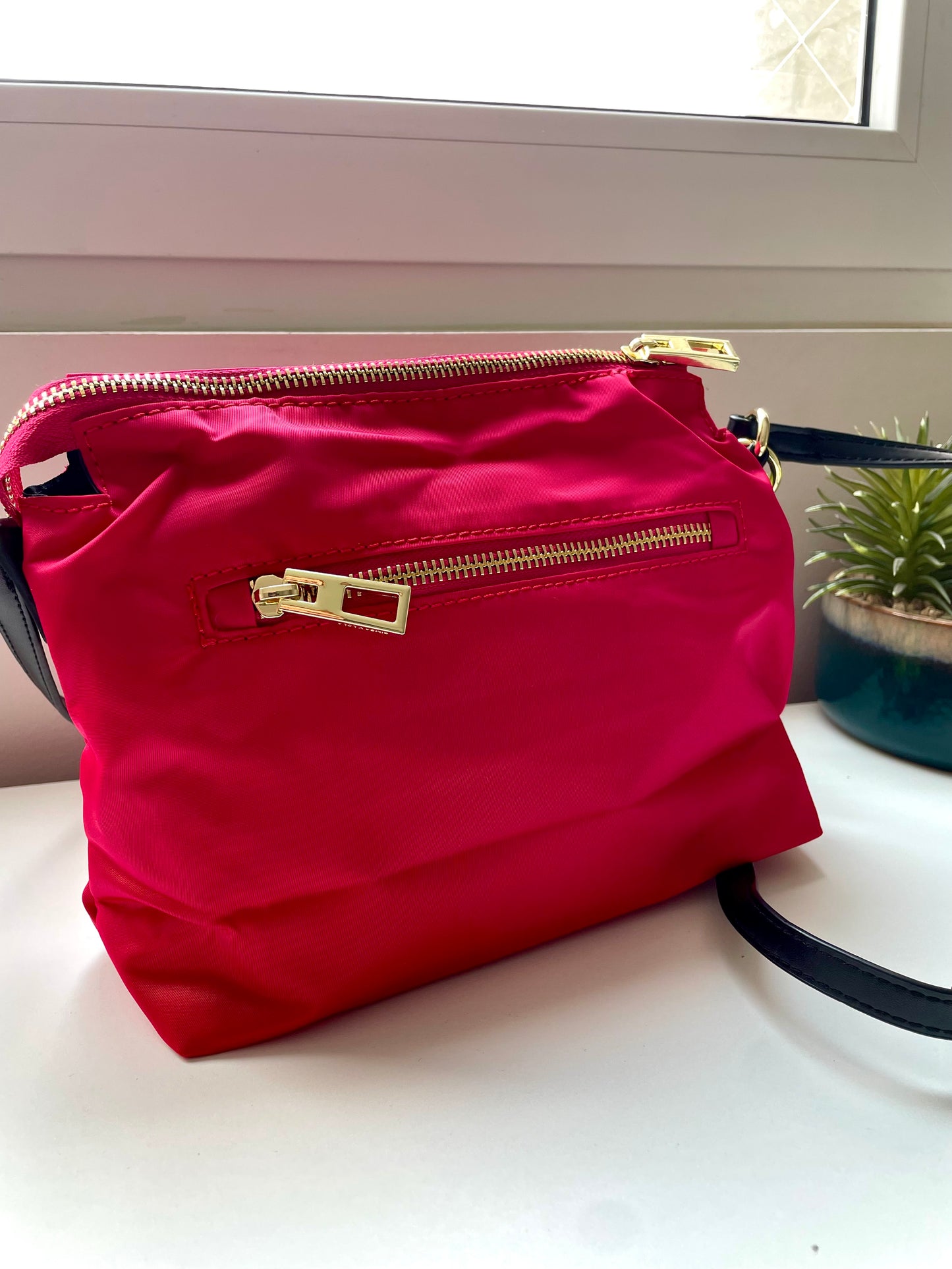 Bandolera roja Byl