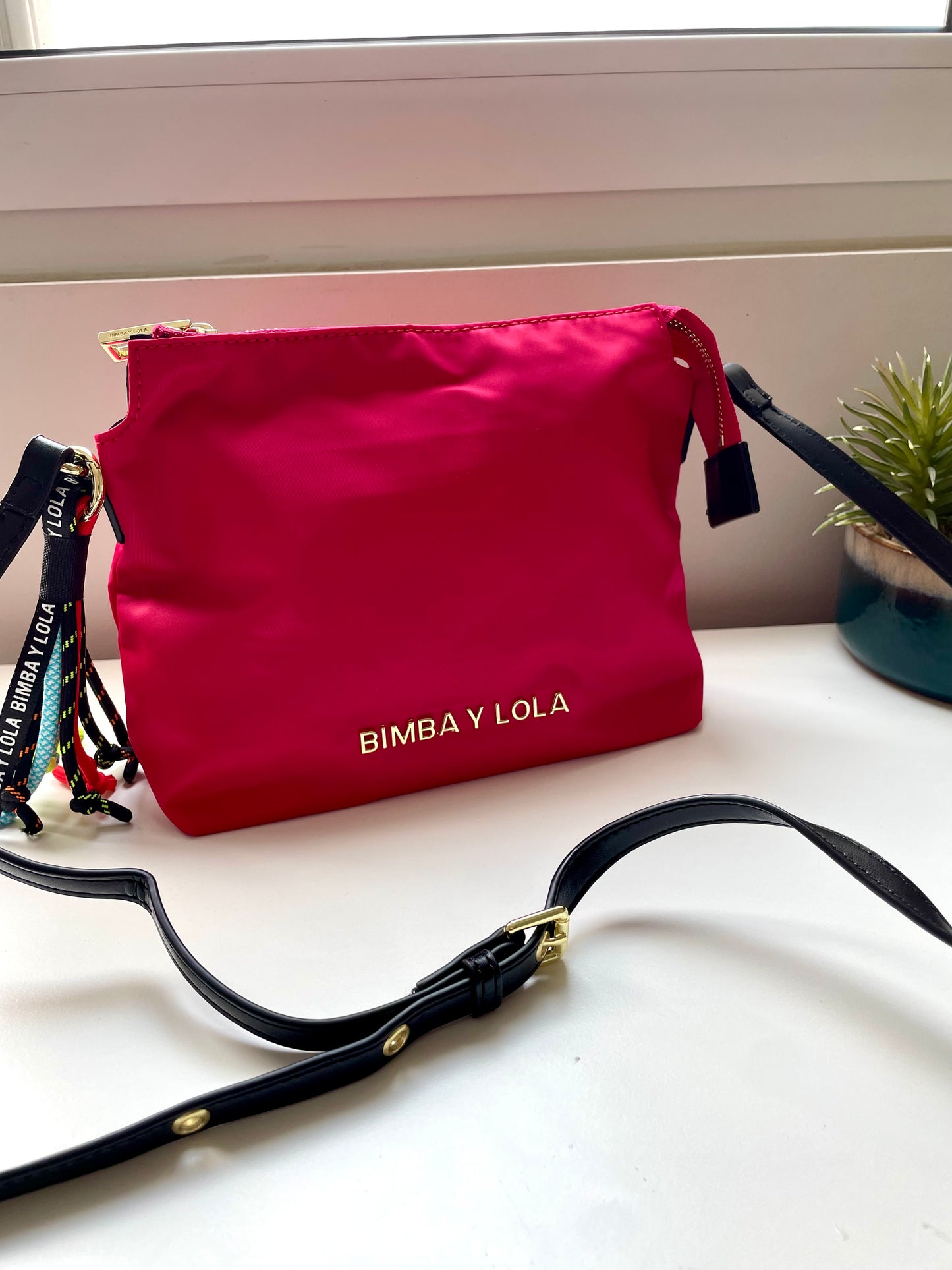 Bandolera roja Byl